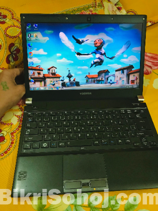 Toshiba  Laptop r732/f